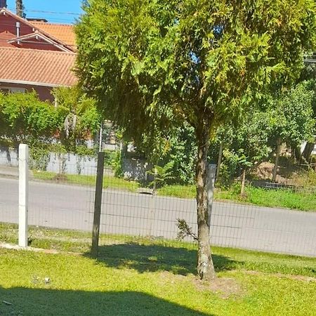 Casa Ampla Com Lareira E Churrasqueira Canela Luaran gambar