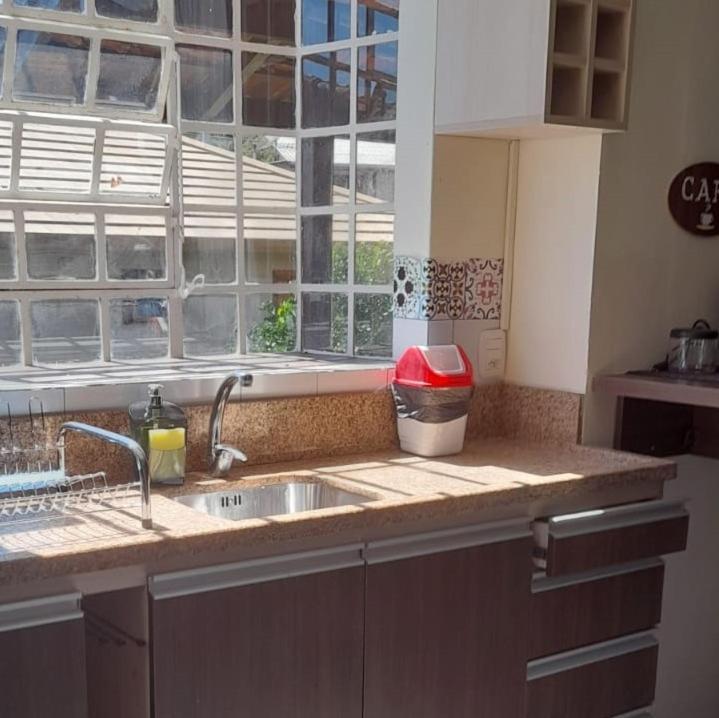 Casa Ampla Com Lareira E Churrasqueira Canela Luaran gambar